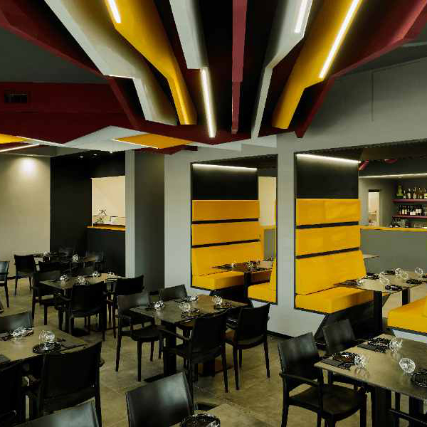 pizzeria EXTREMIS - via del Casale Rocchi, Roma - 2022 - Comm. Mattia Lattanzio, Giovanni Giglio, Edoardo Cicchinelli - LINGOTTI - Ethical Food